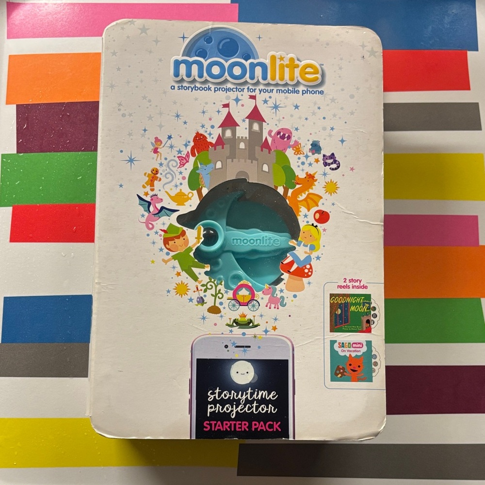 Moonlite Storytime smartphone Projector Starter Pack